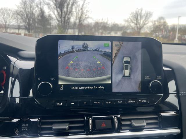 new 2025 Nissan Pathfinder car, priced at $44,173