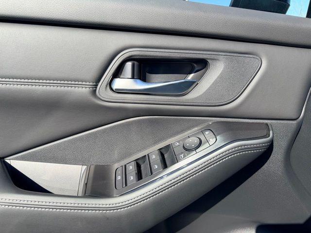 new 2026 Nissan Rogue car, priced at $31,656