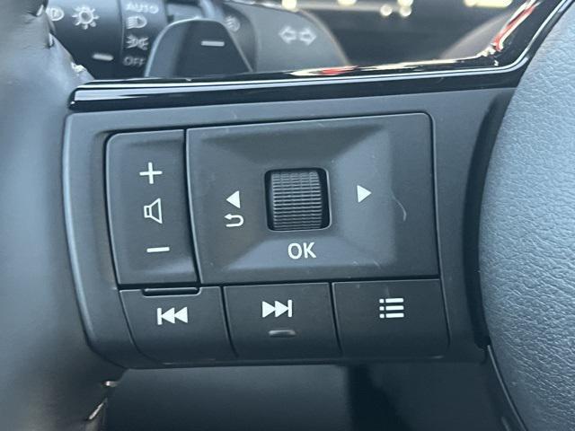 new 2025 Nissan Pathfinder car, priced at $44,332