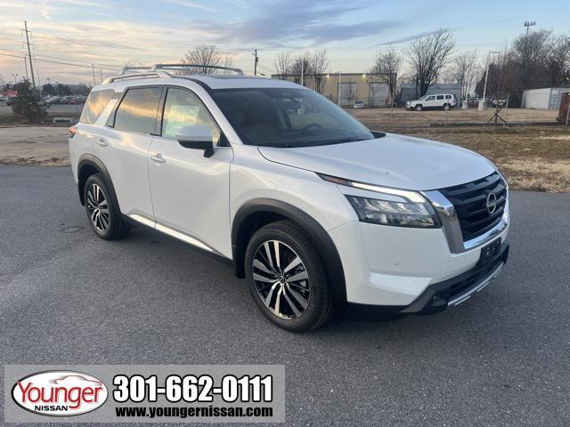 new 2025 Nissan Pathfinder car, priced at $44,332