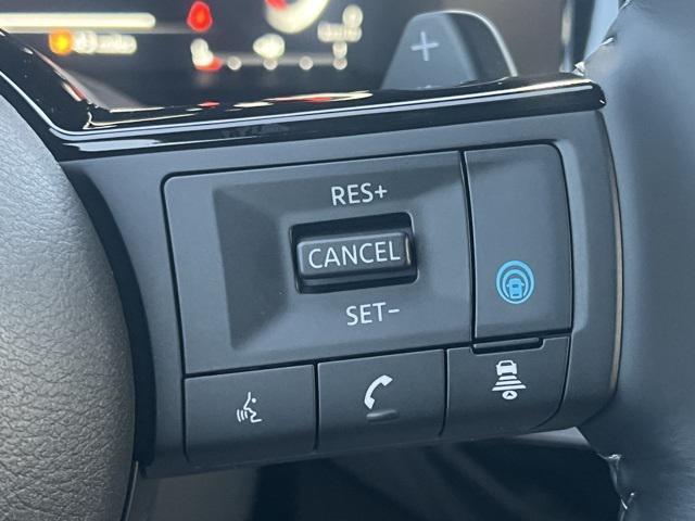 new 2025 Nissan Pathfinder car, priced at $44,332