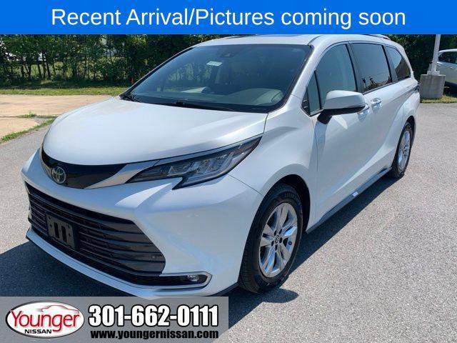 used 2022 Toyota Sienna car, priced at $37,000