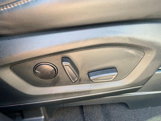 used 2022 Ford Explorer car, priced at $28,250