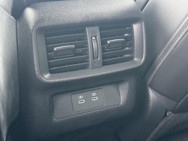 new 2025 Nissan Murano car, priced at $39,818