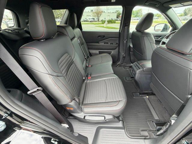 new 2026 Nissan Pathfinder car, priced at $40,132
