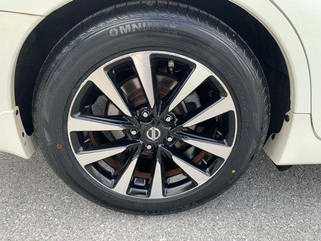 used 2018 Nissan Altima car, priced at $13,500