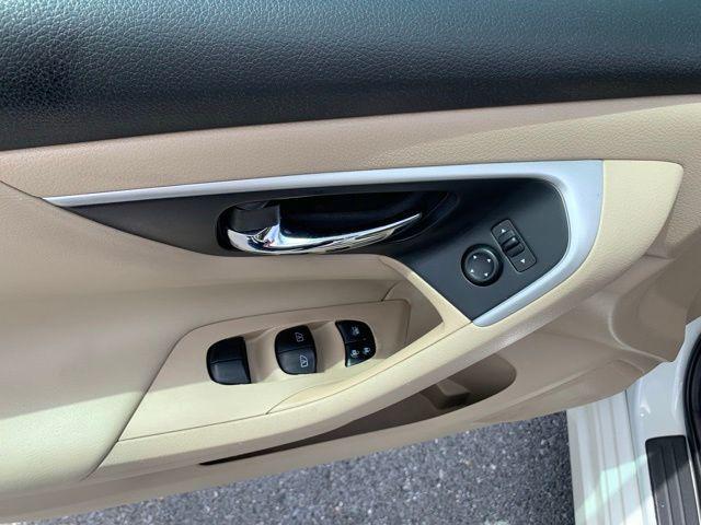 used 2018 Nissan Altima car, priced at $13,500