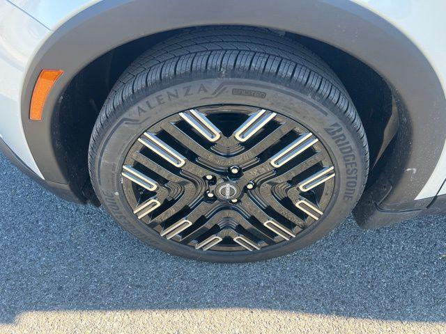 new 2026 Nissan Leaf car, priced at $40,298