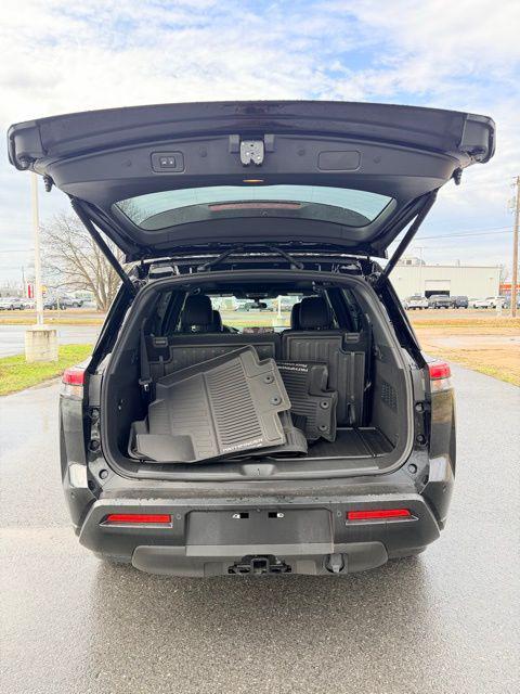 new 2026 Nissan Pathfinder car, priced at $44,257