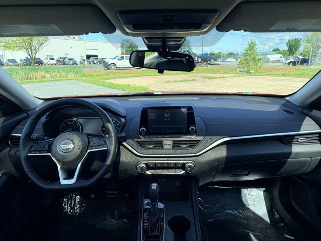 used 2021 Nissan Altima car, priced at $21,000