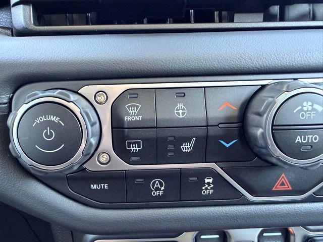 used 2025 Jeep Gladiator car, priced at $48,000