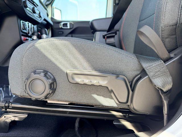used 2025 Jeep Gladiator car, priced at $48,000