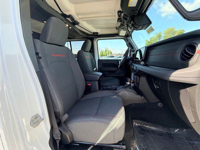 used 2025 Jeep Gladiator car, priced at $48,000