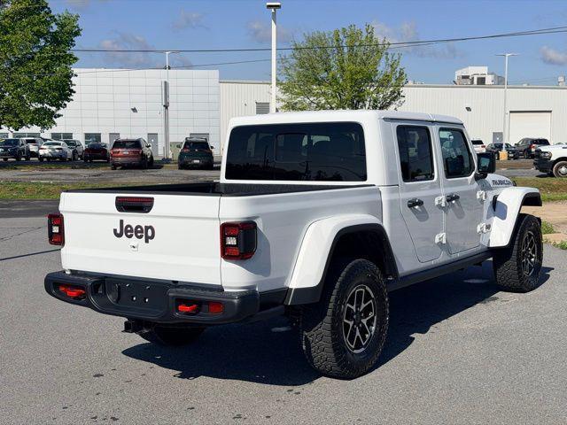 used 2025 Jeep Gladiator car, priced at $48,000