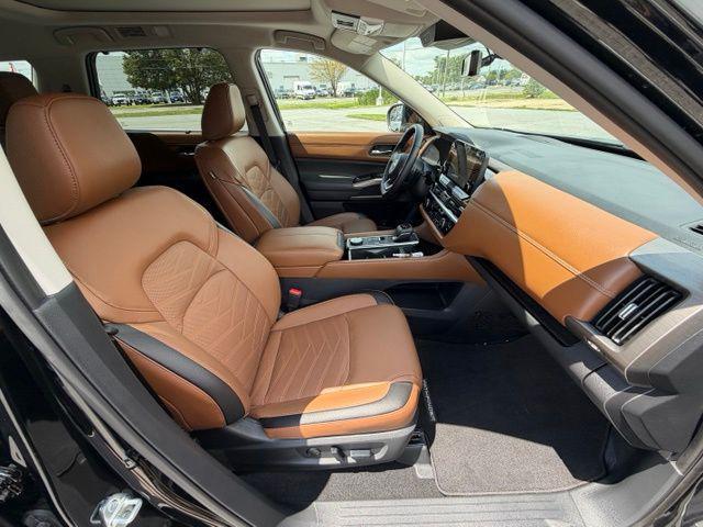 used 2025 Nissan Pathfinder car, priced at $41,250