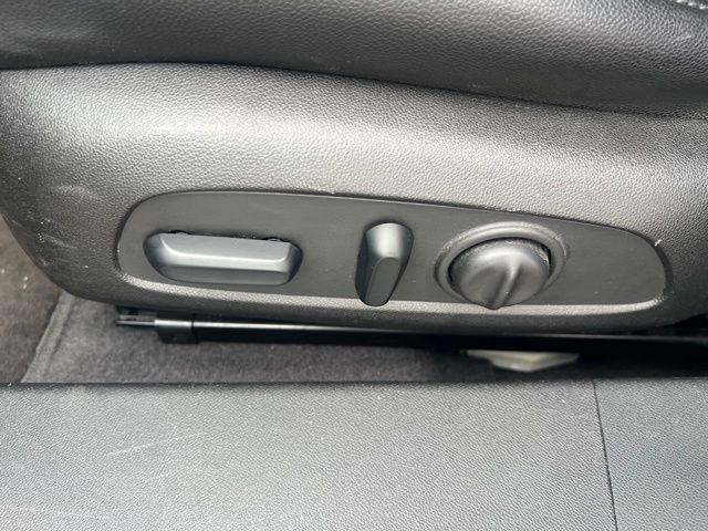 used 2016 Chevrolet Malibu car, priced at $10,000