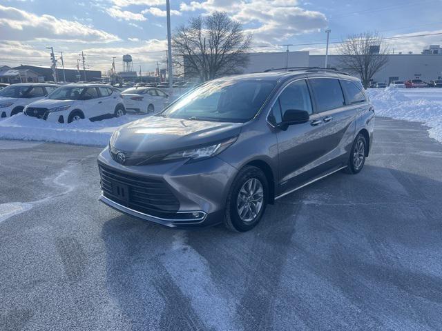 used 2021 Toyota Sienna car, priced at $33,500