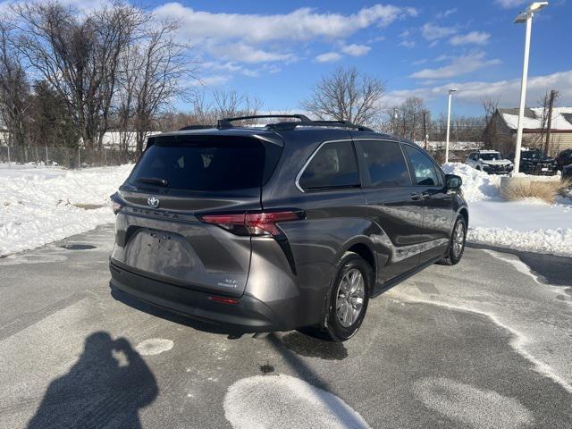 used 2021 Toyota Sienna car, priced at $33,500