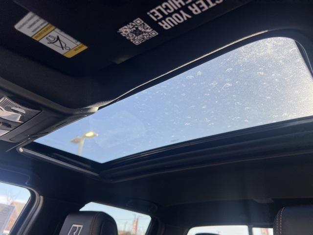 new 2026 Nissan Frontier car, priced at $45,954