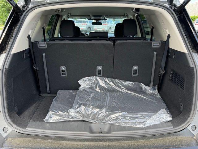 new 2026 Nissan Pathfinder car, priced at $37,853