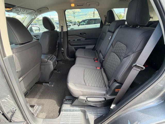 new 2026 Nissan Pathfinder car, priced at $37,853