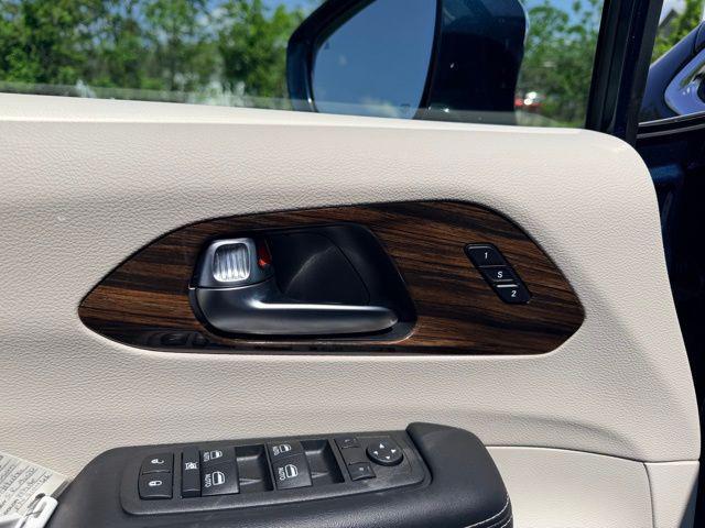 used 2022 Chrysler Pacifica car, priced at $36,000