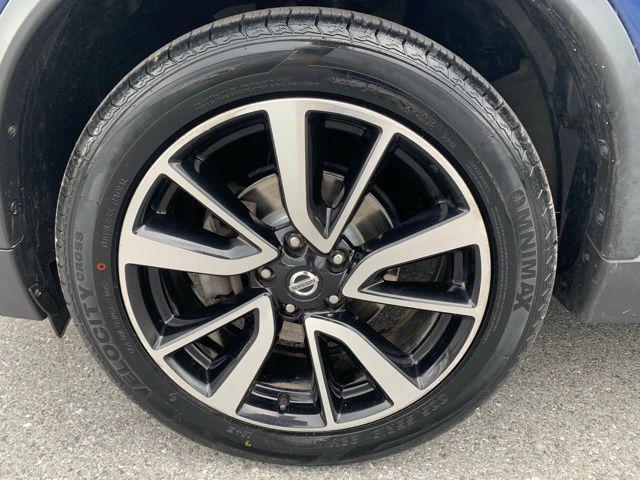 used 2019 Nissan Rogue car, priced at $15,750