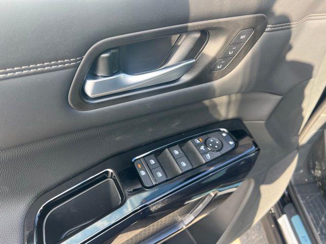 new 2026 Nissan Pathfinder car, priced at $46,752