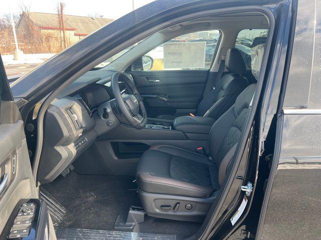 new 2026 Nissan Pathfinder car, priced at $46,752