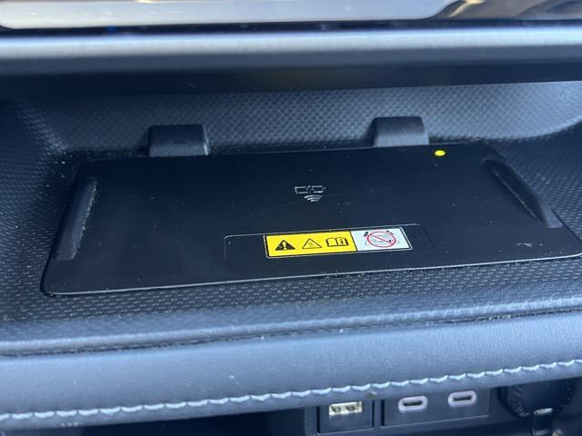 used 2023 Toyota Highlander car, priced at $38,500