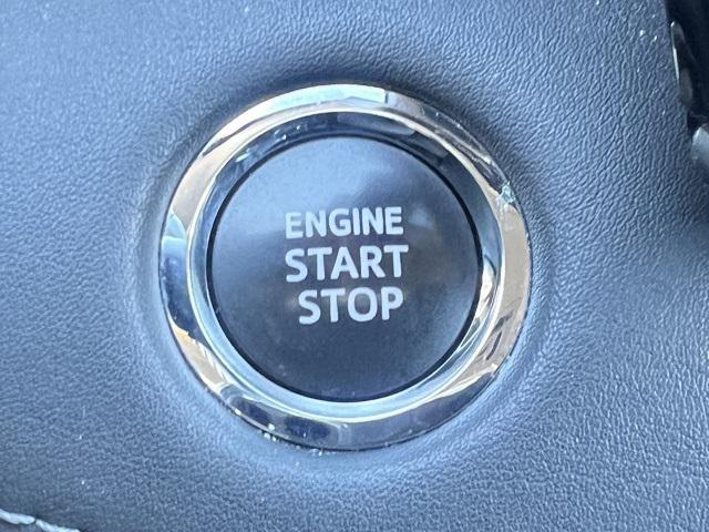 used 2023 Toyota Highlander car, priced at $38,500