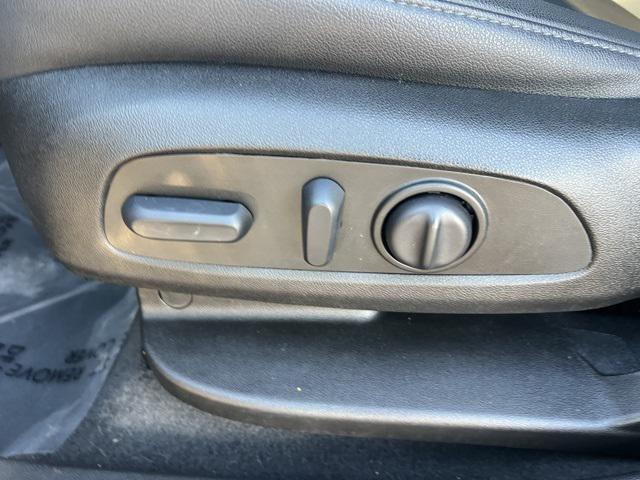 used 2022 Chevrolet Blazer car, priced at $19,000