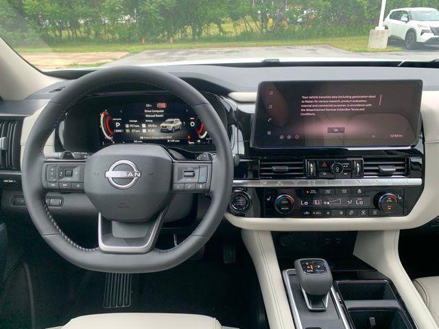 new 2026 Nissan Pathfinder car, priced at $40,410