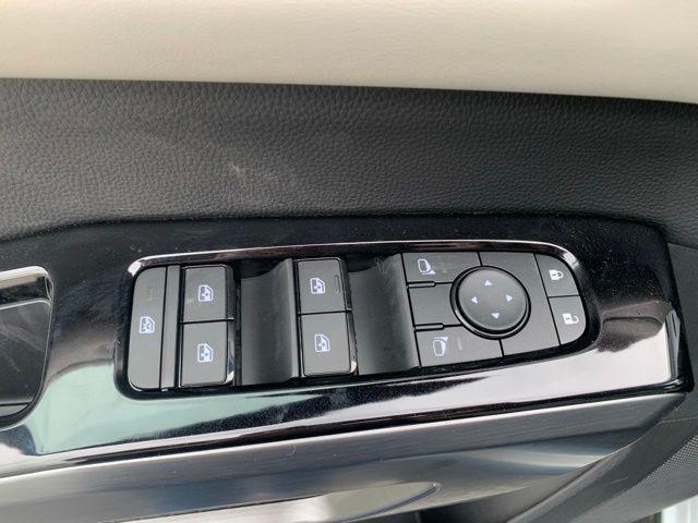 new 2026 Nissan Pathfinder car, priced at $40,410