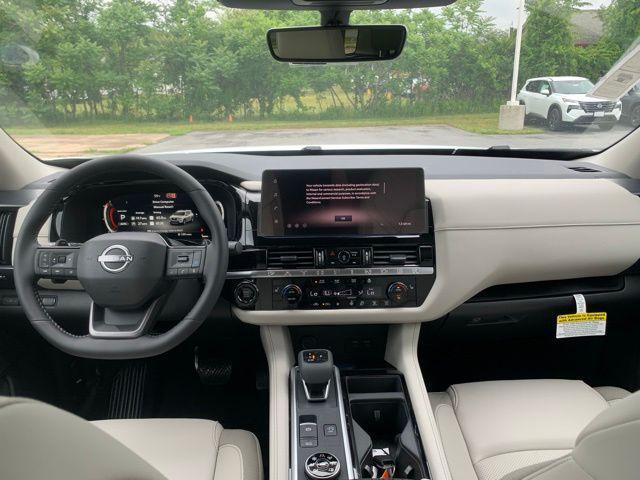 new 2026 Nissan Pathfinder car, priced at $40,410