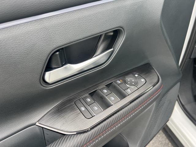 new 2025 Nissan Kicks car, priced at $27,269