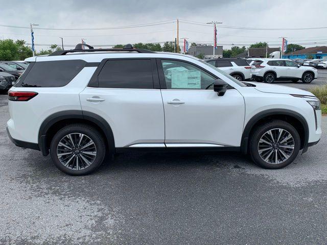new 2026 Nissan Pathfinder car, priced at $47,021