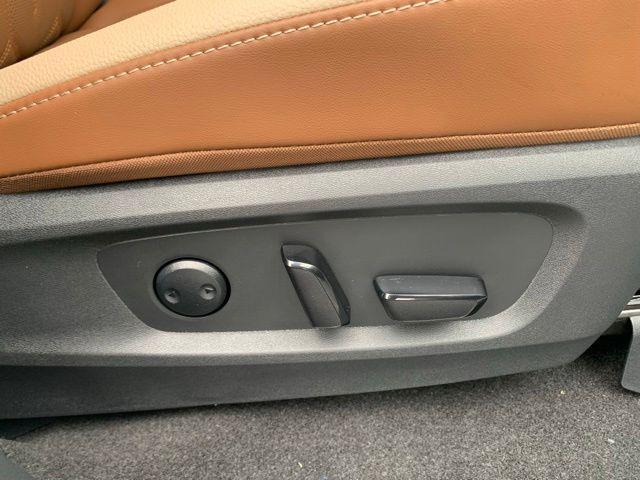 new 2026 Nissan Pathfinder car, priced at $47,021