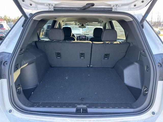 used 2024 Chevrolet Equinox car, priced at $20,000