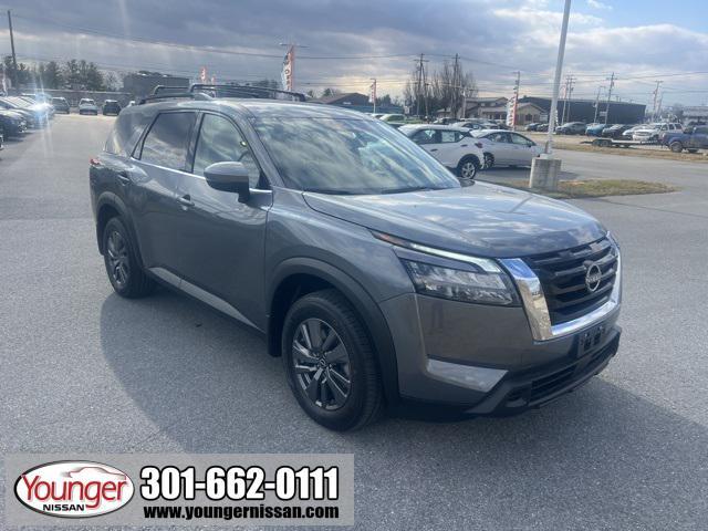 new 2025 Nissan Pathfinder car, priced at $34,147