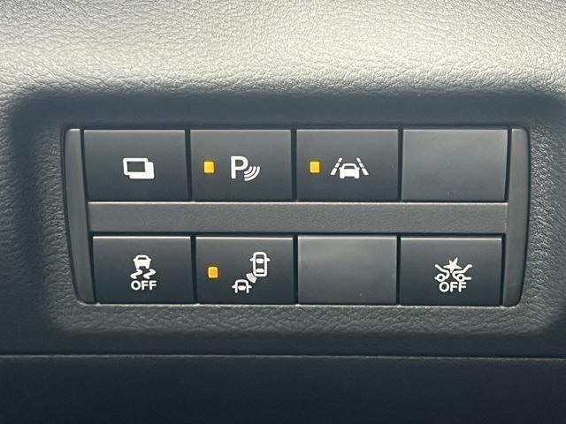 new 2025 Nissan Kicks car, priced at $20,987