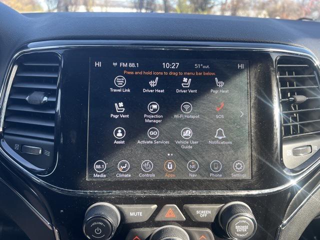 used 2019 Jeep Grand Cherokee car, priced at $17,000