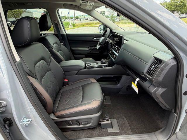 new 2026 Nissan Pathfinder car, priced at $47,271