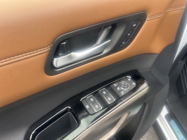 new 2025 Nissan Pathfinder car, priced at $44,759