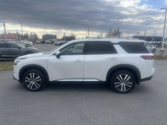 new 2025 Nissan Pathfinder car, priced at $44,759