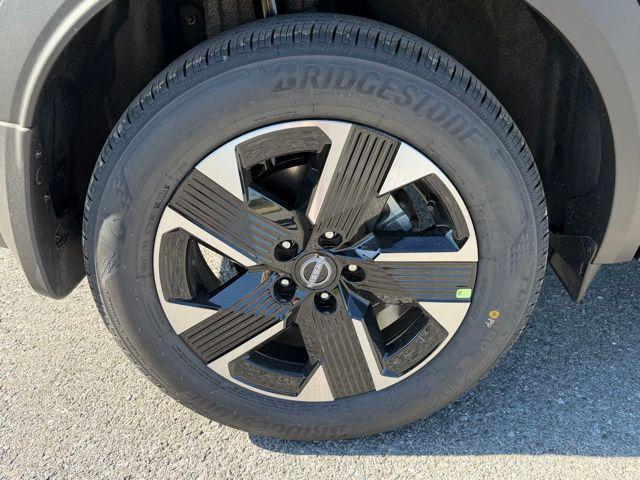 new 2026 Nissan Kicks car, priced at $25,959