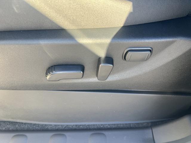 new 2026 Nissan Frontier car, priced at $39,486