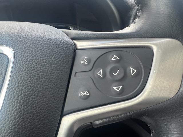 used 2022 GMC Acadia car, priced at $24,995