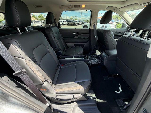 new 2026 Nissan Pathfinder car, priced at $43,356