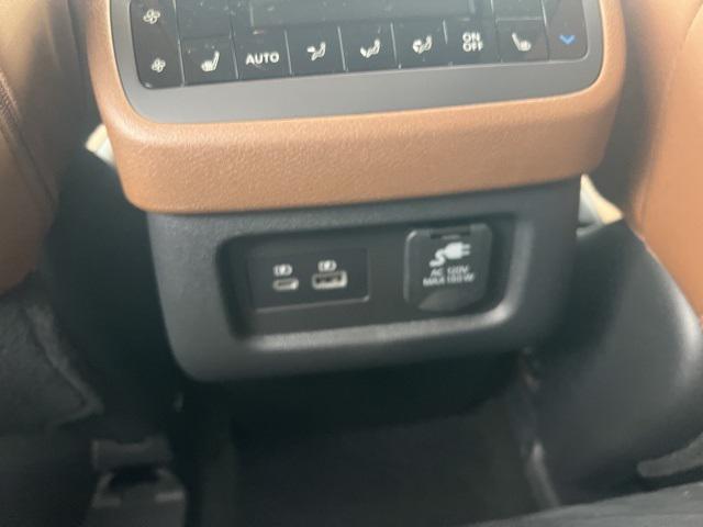 new 2025 Nissan Pathfinder car, priced at $45,439